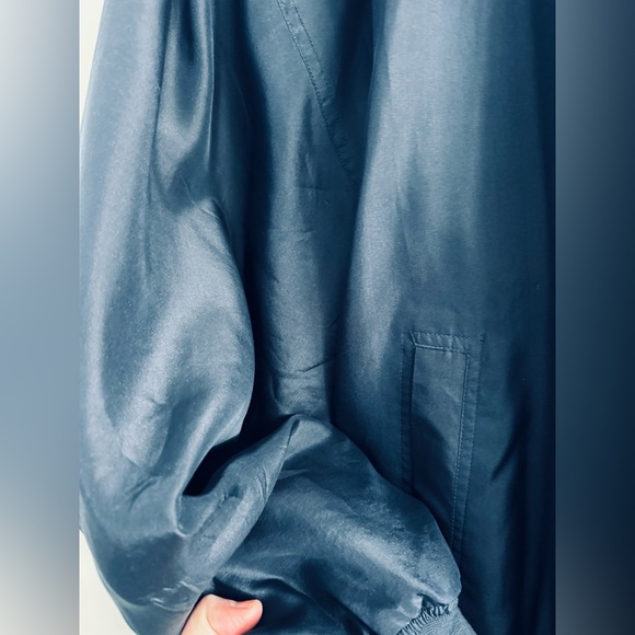 Pure Silk Vintage Bomber Unisex Zipper Up Navy Blue Slouchy Size L - Picture 3 of 9